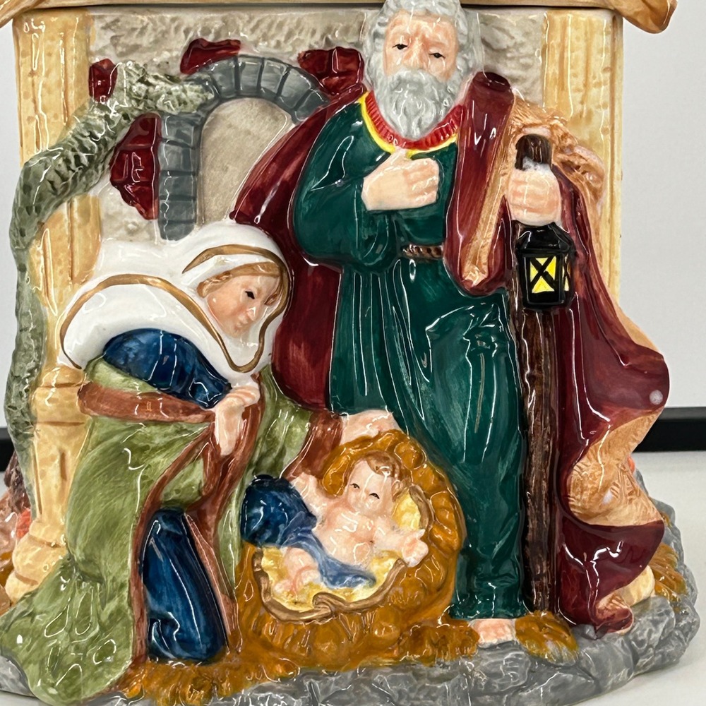 Mercuries Nativity Scene Ceramic Cookie Jar Christmas Holiday Decor Rainbow Star